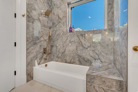 Tiny photo for 516 E SAVANNAH CIR N, Alpine, UT 84004 (MLS # 2140165)
