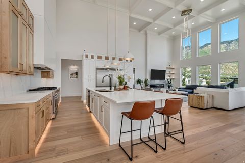 Tiny photo for 516 E SAVANNAH CIR N, Alpine, UT 84004 (MLS # 2140165)