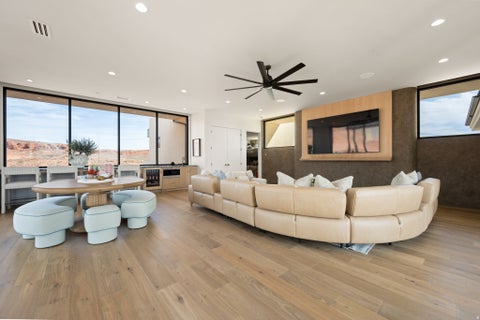 Tiny photo for 298 E COLIMA RD, Washington, UT 84780 (MLS # 2138317)