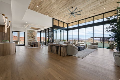 Tiny photo for 298 E COLIMA RD, Washington, UT 84780 (MLS # 2138317)