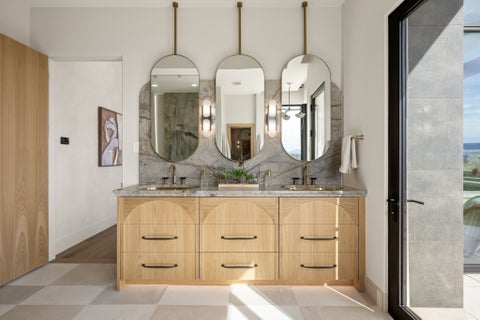 Tiny photo for 298 E COLIMA RD, Washington, UT 84780 (MLS # 2138317)
