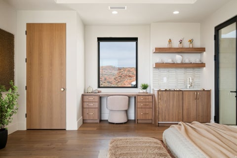 Tiny photo for 298 E COLIMA RD, Washington, UT 84780 (MLS # 2138317)