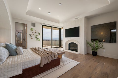 Tiny photo for 298 E COLIMA RD, Washington, UT 84780 (MLS # 2138317)
