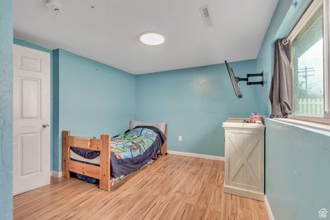 Tiny photo for 388 E 600 S, Payson, UT 84651 (MLS # 2118341)