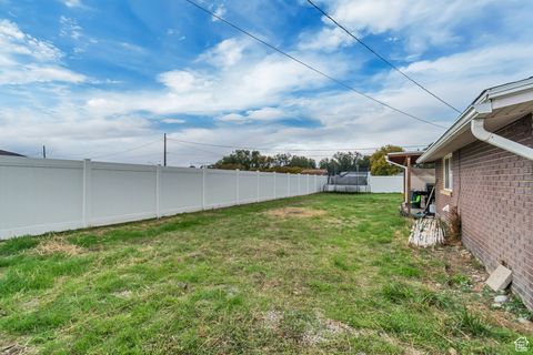 Tiny photo for 388 E 600 S, Payson, UT 84651 (MLS # 2118341)