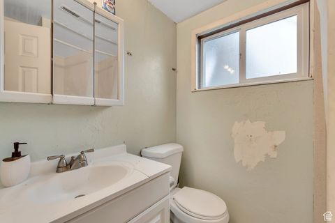 Tiny photo for 388 E 600 S, Payson, UT 84651 (MLS # 2118341)