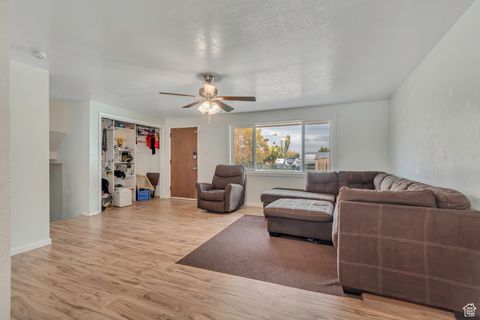 Tiny photo for 388 E 600 S, Payson, UT 84651 (MLS # 2118341)