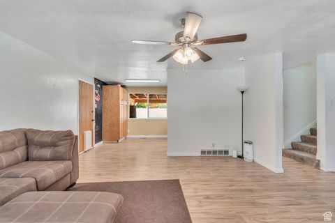Tiny photo for 388 E 600 S, Payson, UT 84651 (MLS # 2118341)