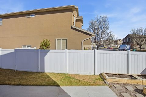 Tiny photo for 3476 W NEW LAND LOOP N #3, Lehi, UT 84043 (MLS # 2144992)