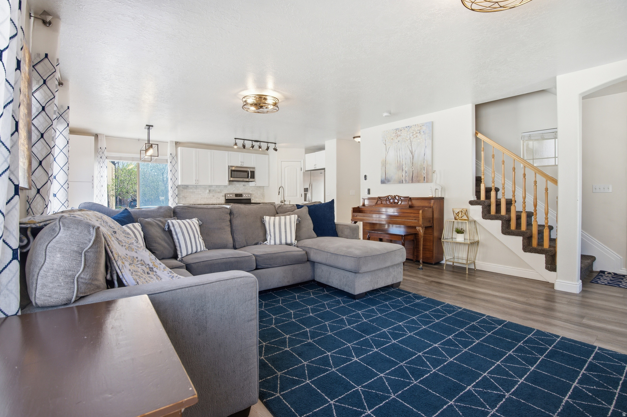 PILGRIMS LANDING - Residential