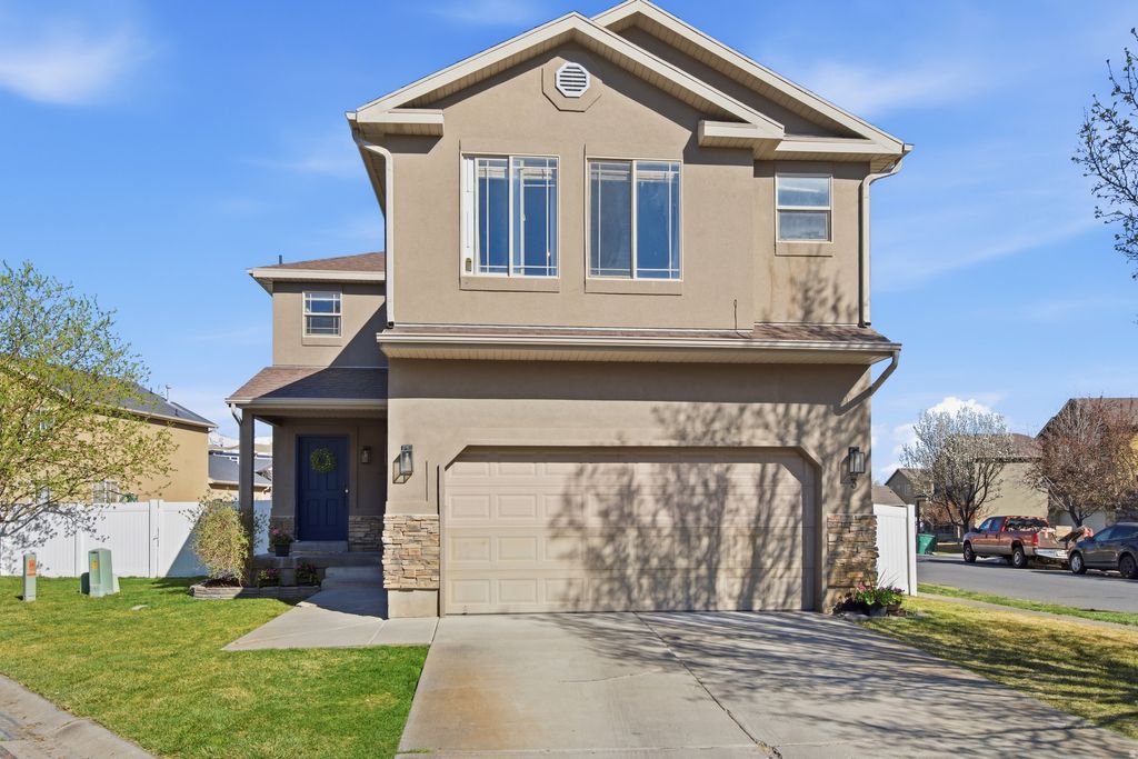 Photo of 3476 W NEW LAND LOOP N #3, Lehi, UT 84043 (MLS # 2144992)