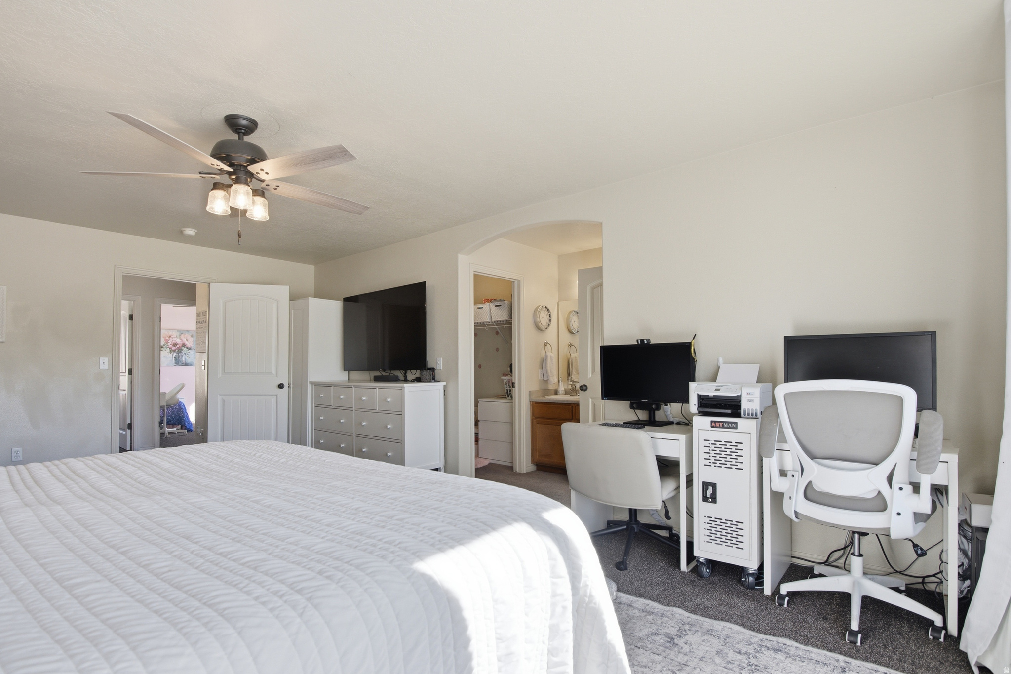 PILGRIMS LANDING - Residential