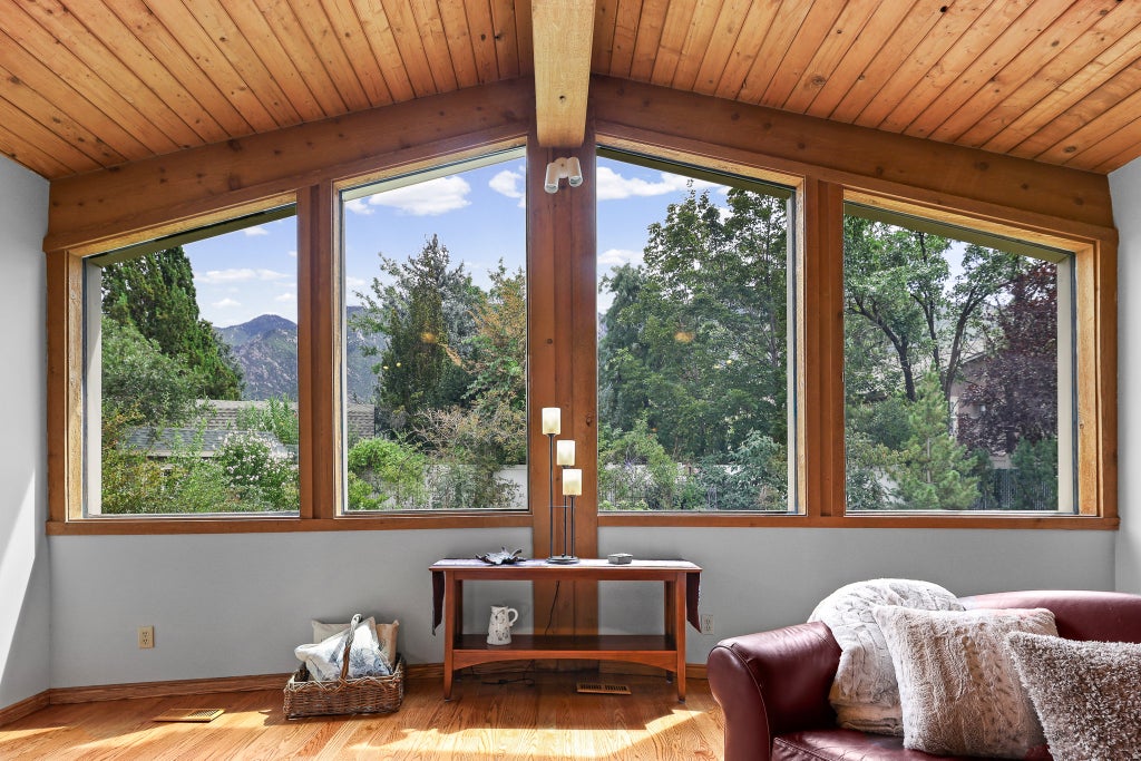 Photo of 11339 S HIGH MESA DR, Sandy, UT 84092 (MLS # 2183847)