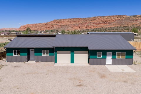 Multifamily For Sale - 69 N Mount Peale Dr<br/> Moab, UT 84532