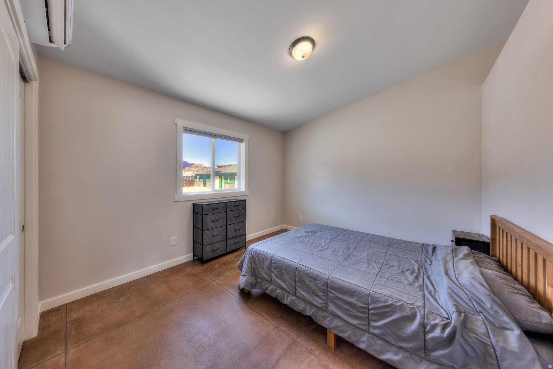 MT PEALE ESTATES - Residential Income