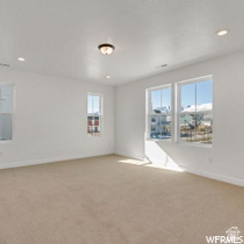 Tiny photo for 6814 W 11800 S, South Jordan, UT 84009 (MLS # 2136344)
