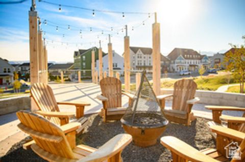 Tiny photo for 6814 W 11800 S, South Jordan, UT 84009 (MLS # 2136344)