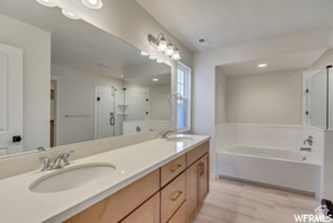 Tiny photo for 6814 W 11800 S, South Jordan, UT 84009 (MLS # 2136344)