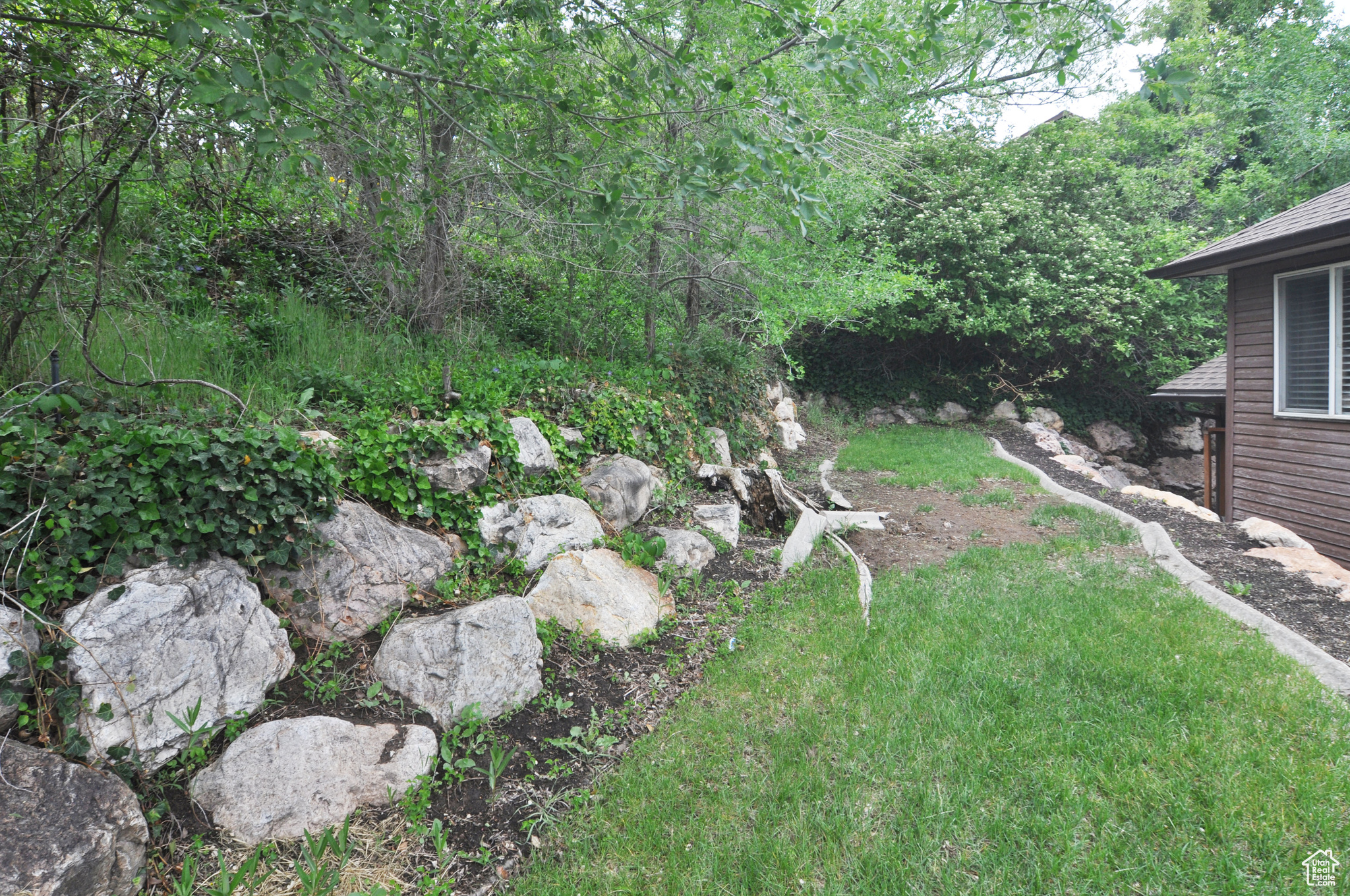 2539 E Oak Ln, Layton, Utah image 4