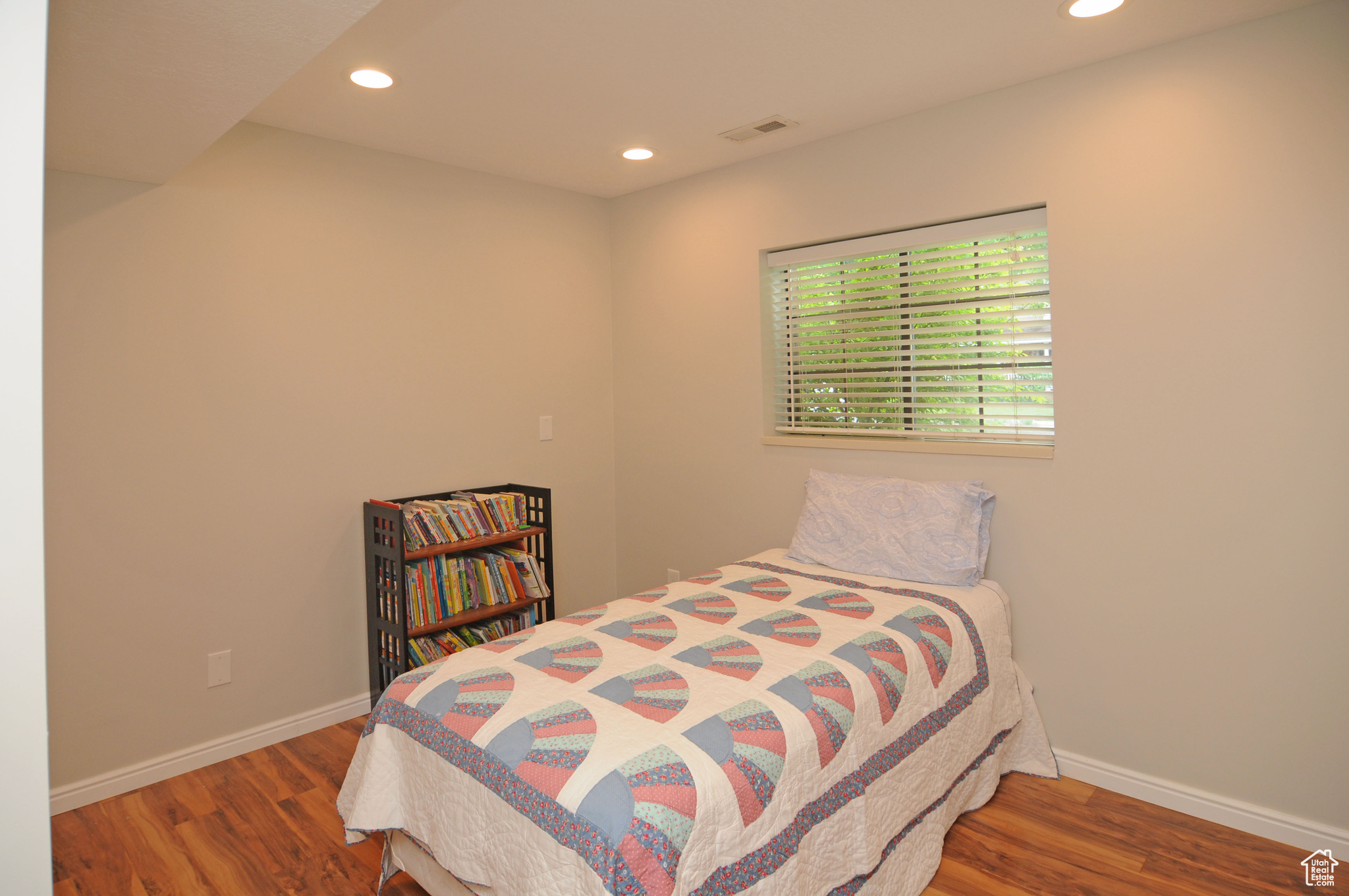 2539 E Oak Ln, Layton, Utah image 31