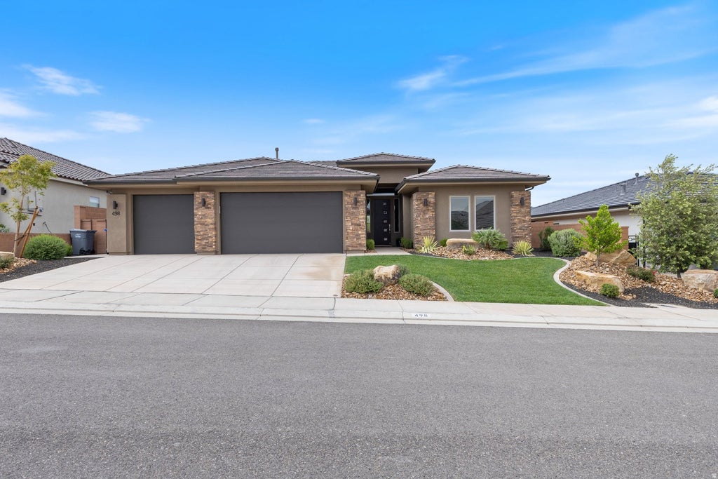 Photo of 498 S MARTIGNANO WAY, Saint George, UT 84770 (MLS # 2186913)