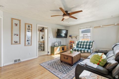 Tiny photo for 326 N 800 W, Orem, UT 84057 (MLS # 2116949)