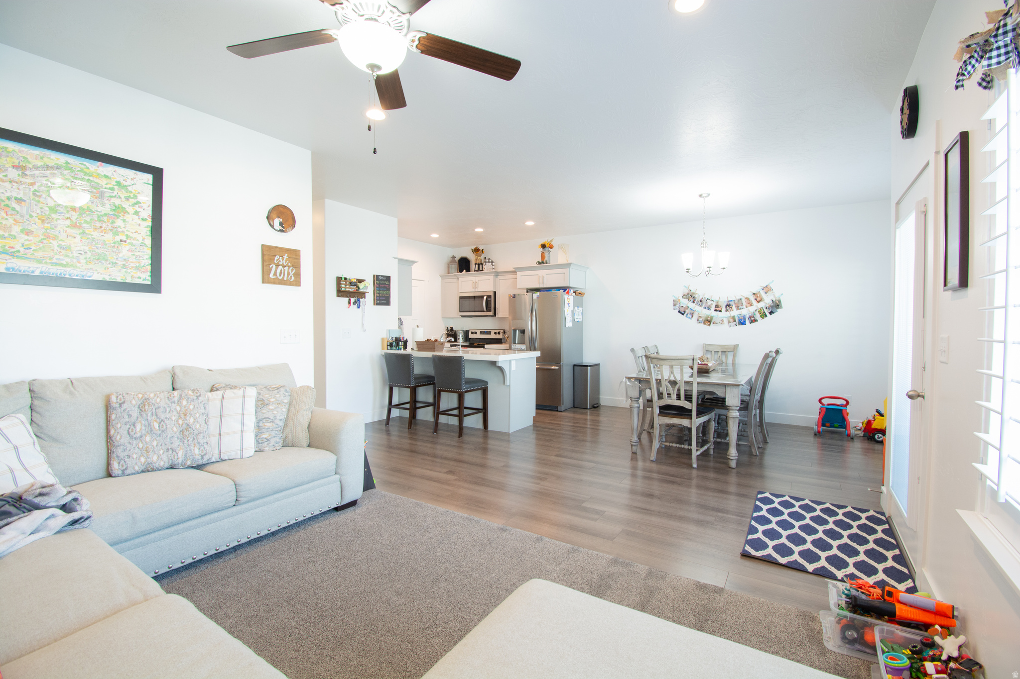 SILVERLAKE - Residential Lease