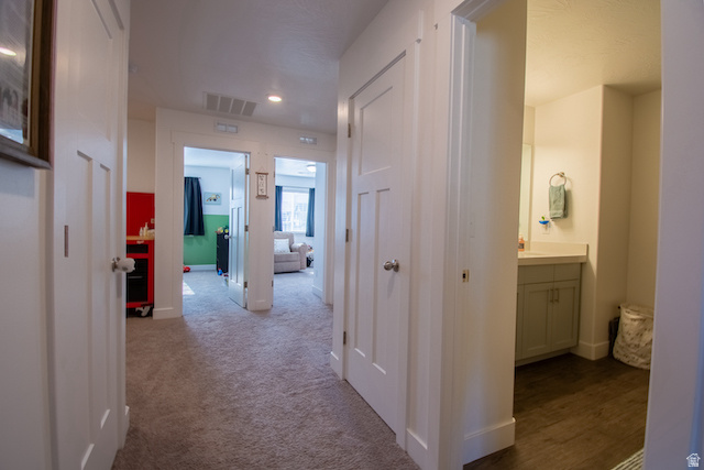 SILVERLAKE - Residential Lease