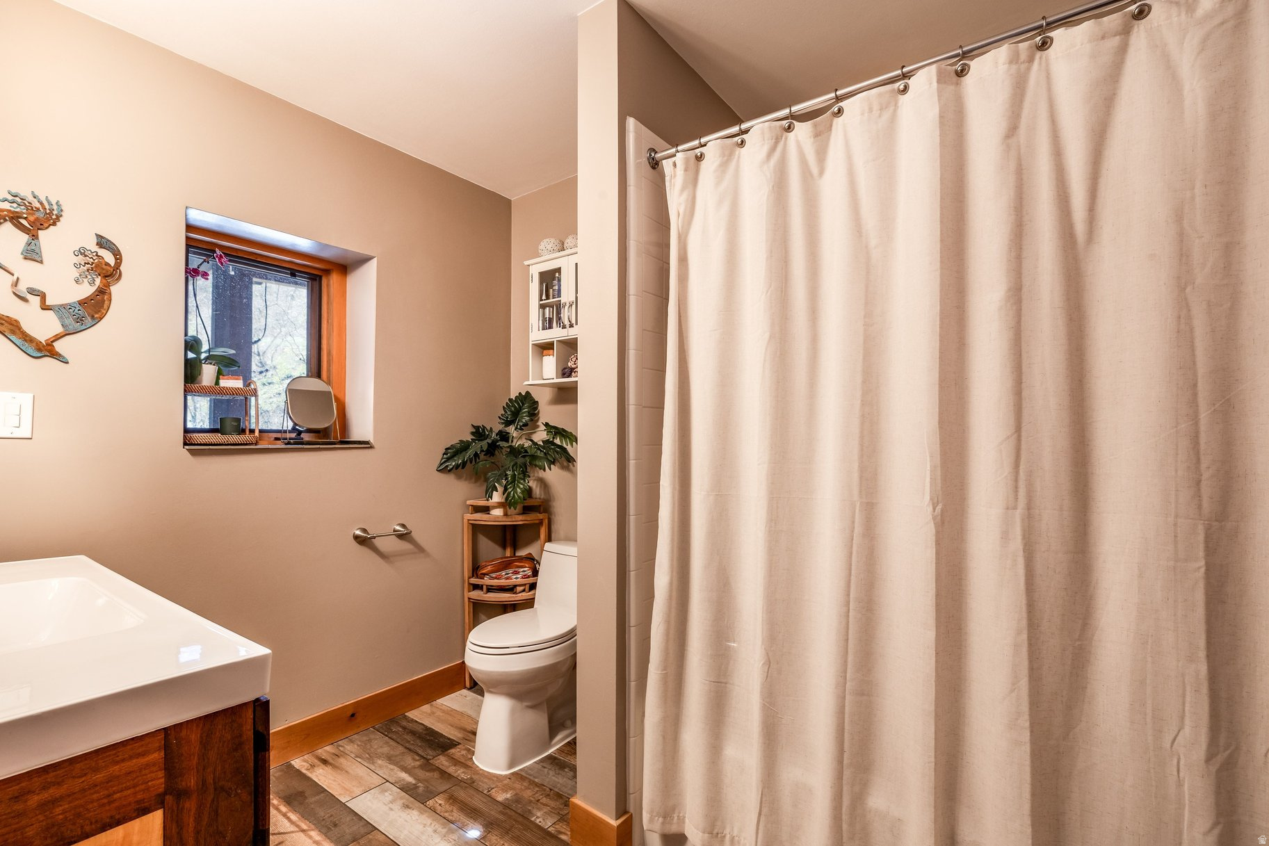 THE GROVES - Residential