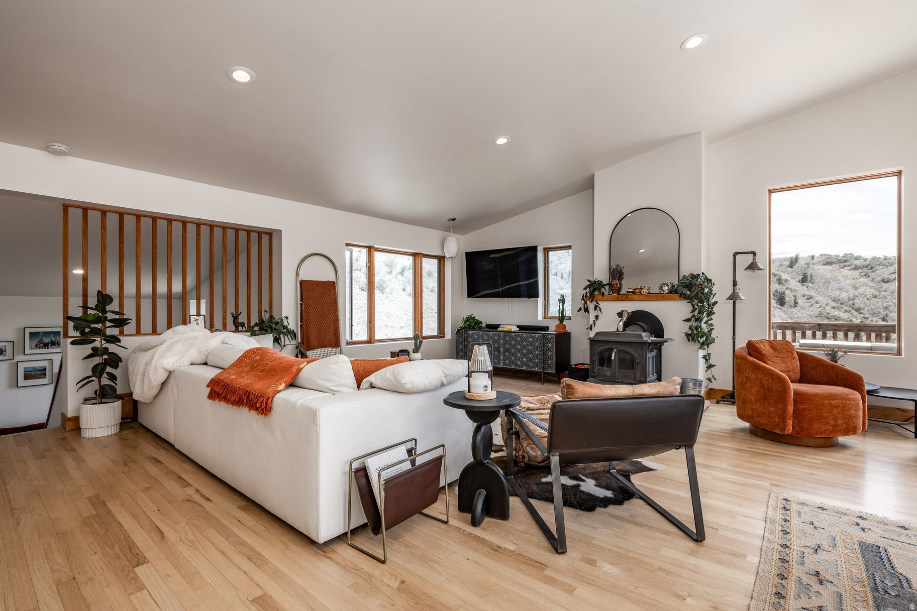 THE GROVES - Residential