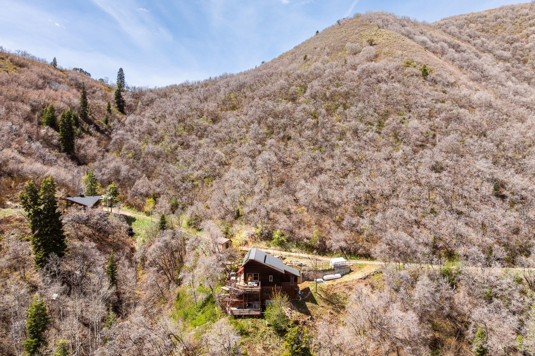 THE GROVES - Residential