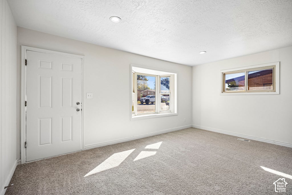 Photo of 1733 N 350 W, Sunset, UT 84015 (MLS # 2192760)