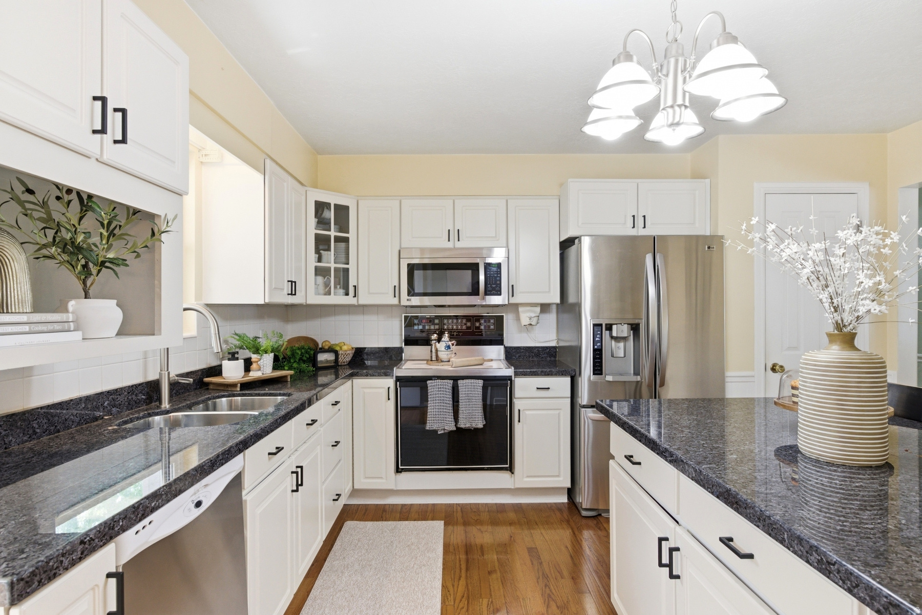 BRIGHTON HILLS - Residential