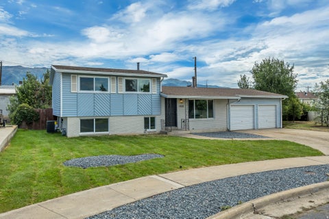 Homes For Sale - 1926 N 440<br/> Davis County, Layton, UT 84041