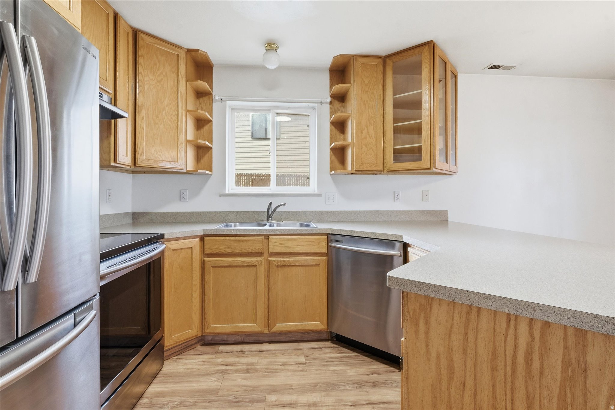 MEADOW VILLAGE - Residential