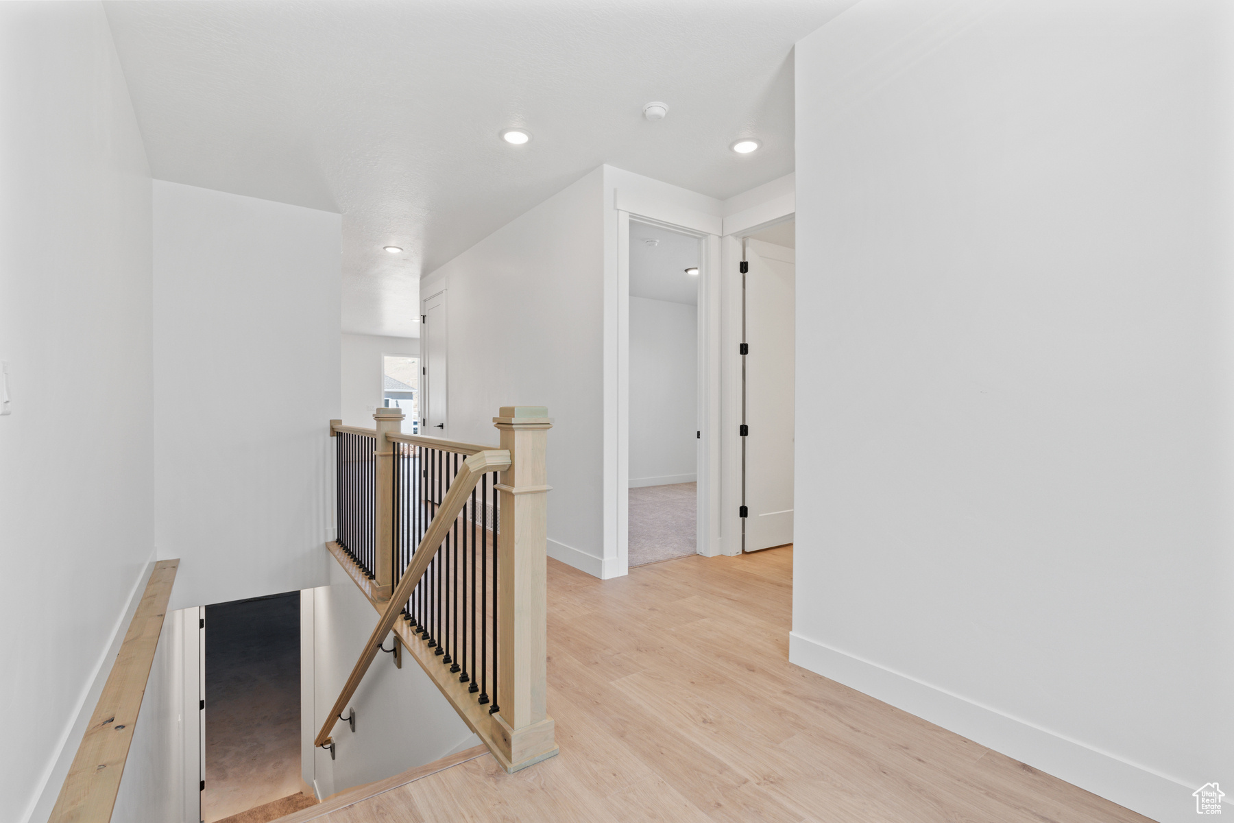 VISTAS AT SUMMIT RDG - Residential
