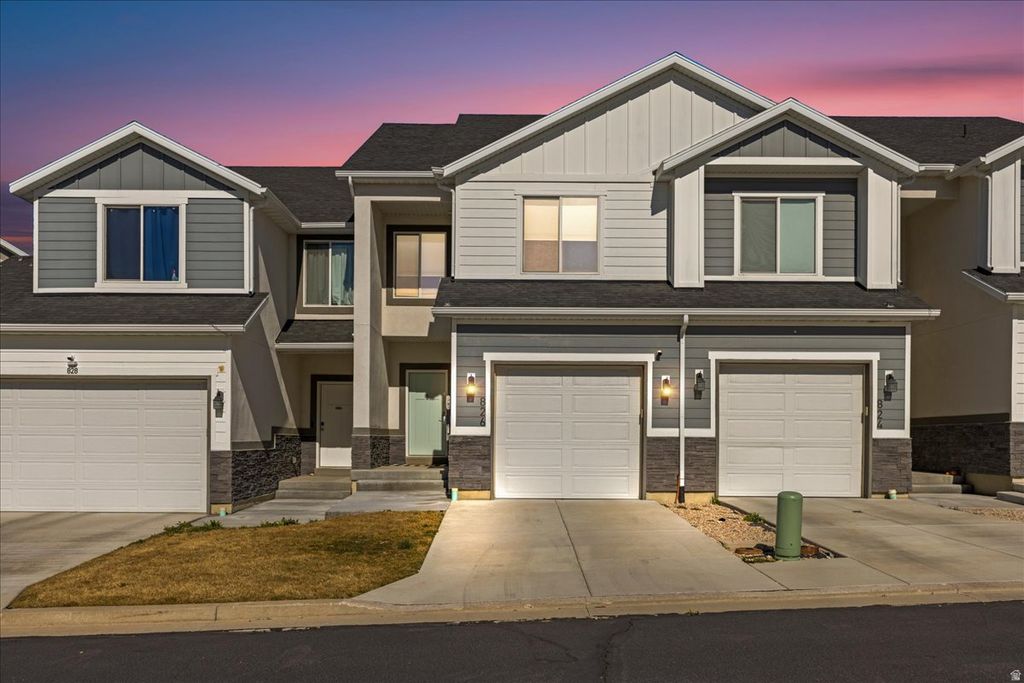Photo of 826 N GLENEAGLES CT, Tooele, UT 84074 (MLS # 2143213)