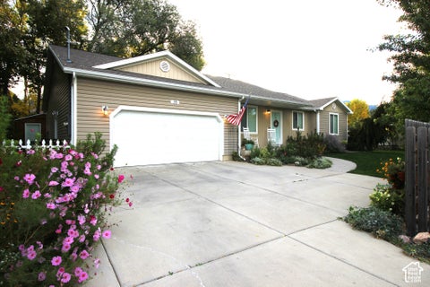 Photo of 35 S 400 E, Spanish Fork, UT 84660 (MLS # 2192744)