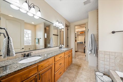 Tiny photo for 300 W 2350 S, Washington, UT 84780 (MLS # 2132916)