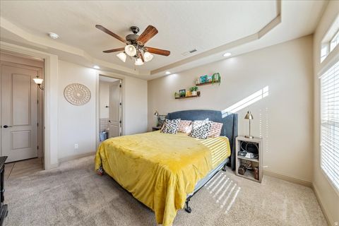 Tiny photo for 300 W 2350 S, Washington, UT 84780 (MLS # 2132916)