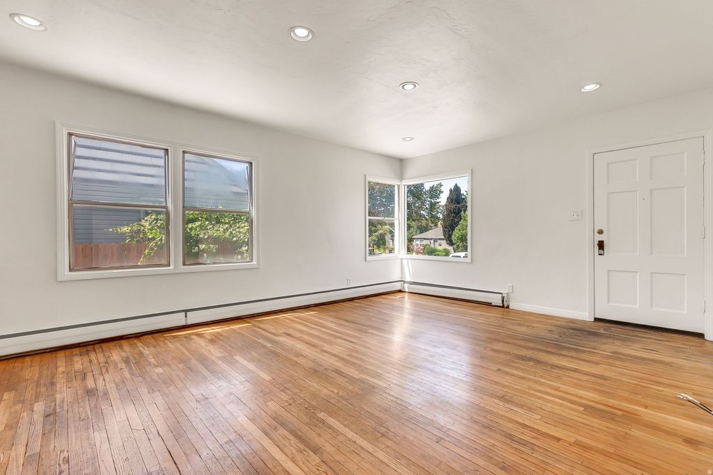 Photo of 2659 S 1700 E, Salt Lake City, UT 84106 (MLS # 2166847)