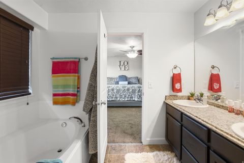 Tiny photo for 928 CHATHAM DR, North Salt Lake, UT 84054 (MLS # 2139574)