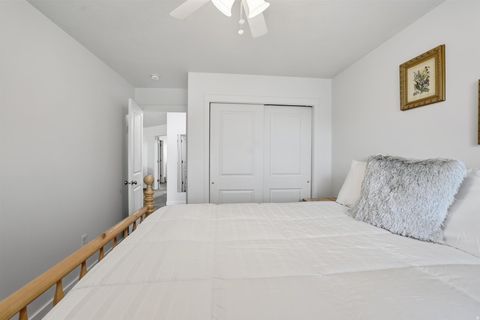 Tiny photo for 928 CHATHAM DR, North Salt Lake, UT 84054 (MLS # 2139574)