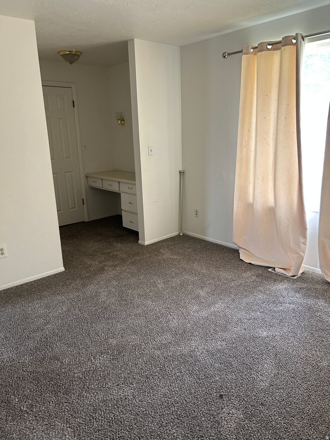 HAZELHURST #5 - Residential