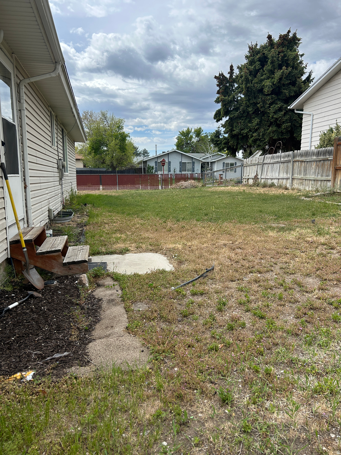 HAZELHURST #5 - Residential