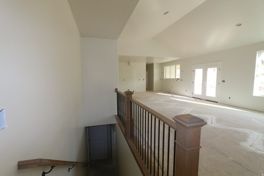 Photo of 802 N DRYLAND CIR, Elk Ridge, UT 84651 (MLS # 2186558)