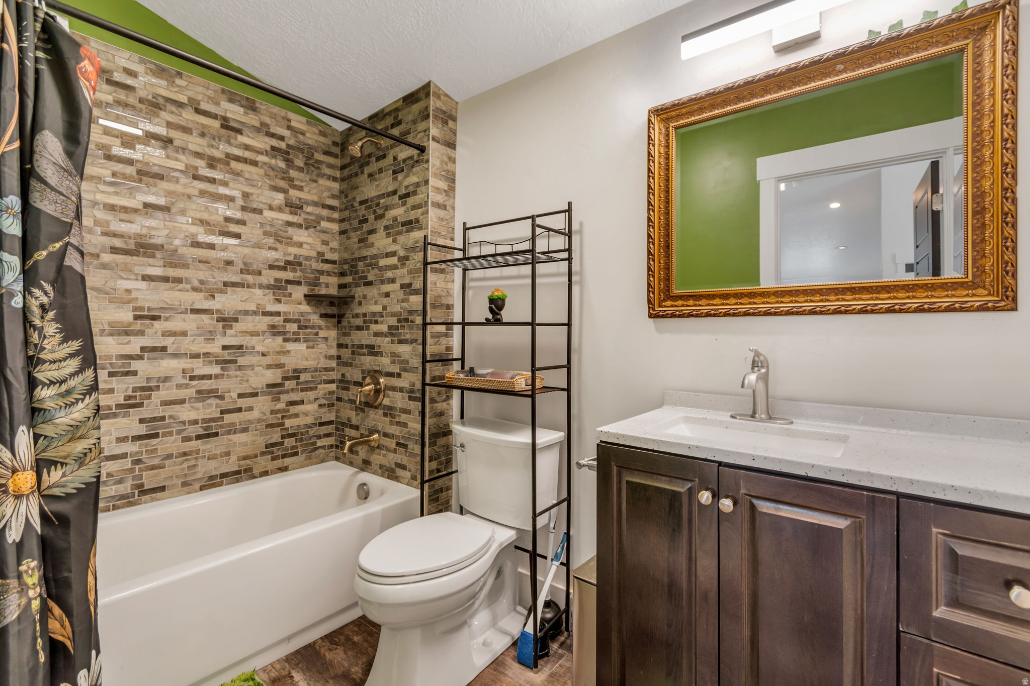 DANSIE ESTATES SUBDIVISION - Residential