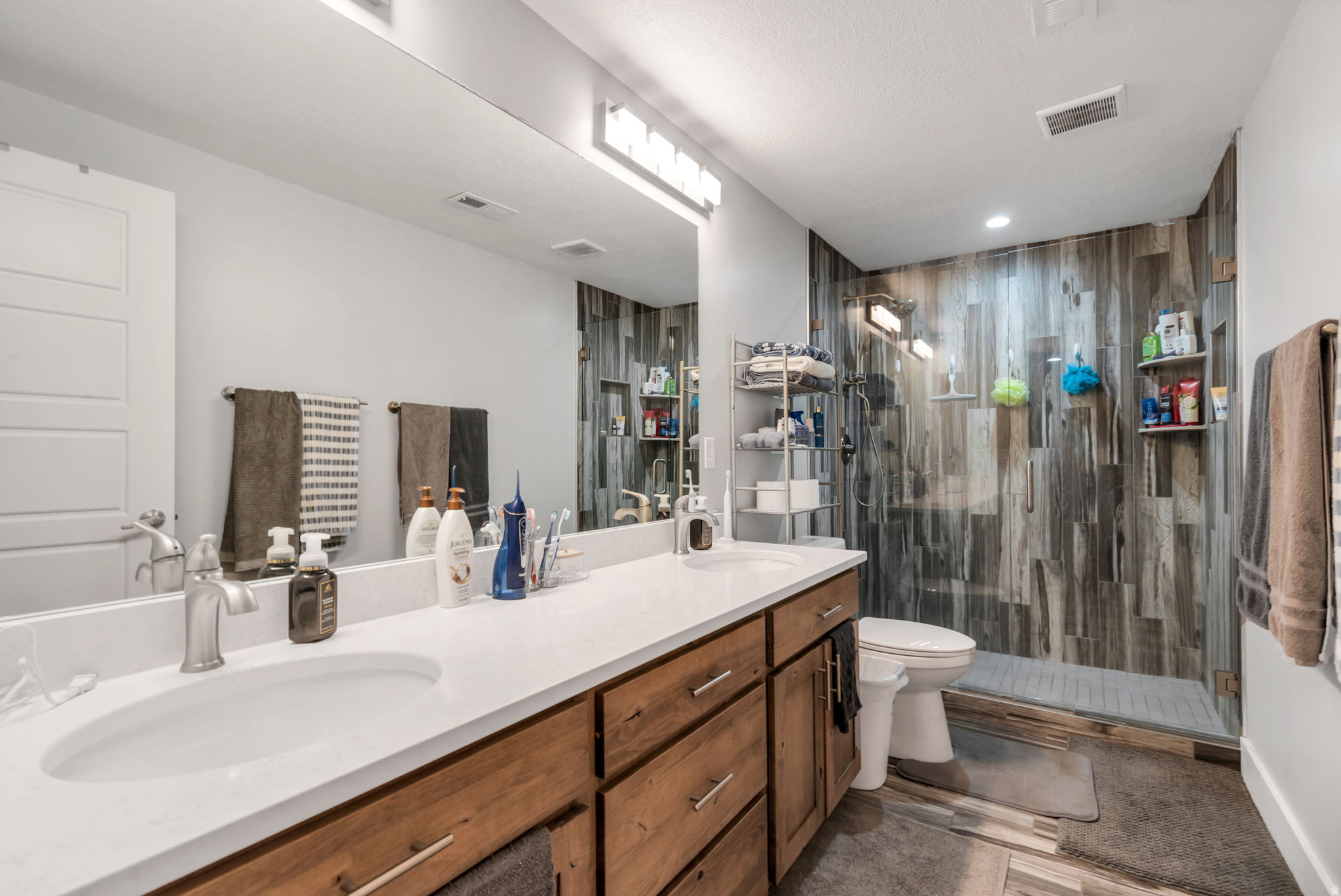 DANSIE ESTATES SUBDIVISION - Residential