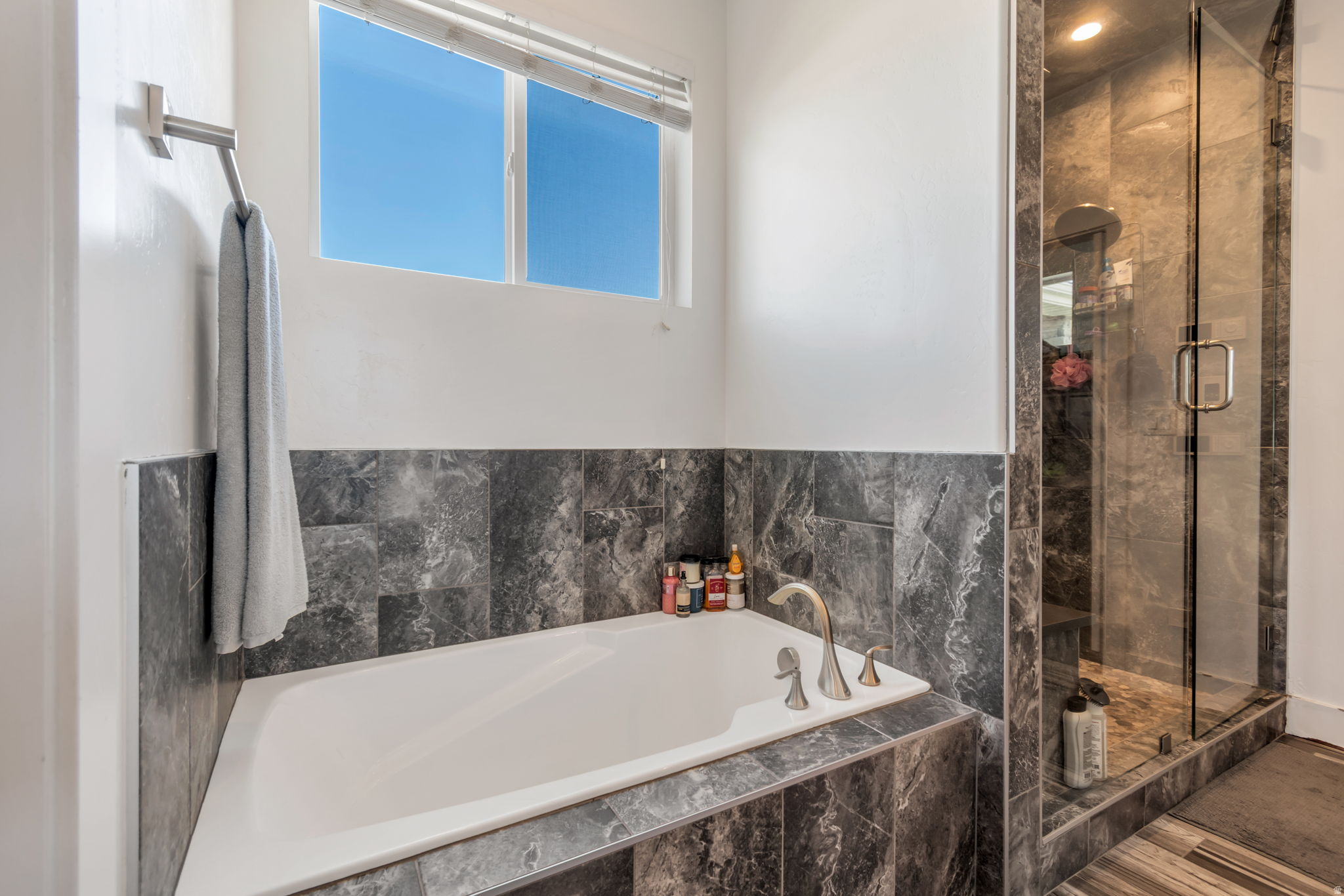 DANSIE ESTATES SUBDIVISION - Residential