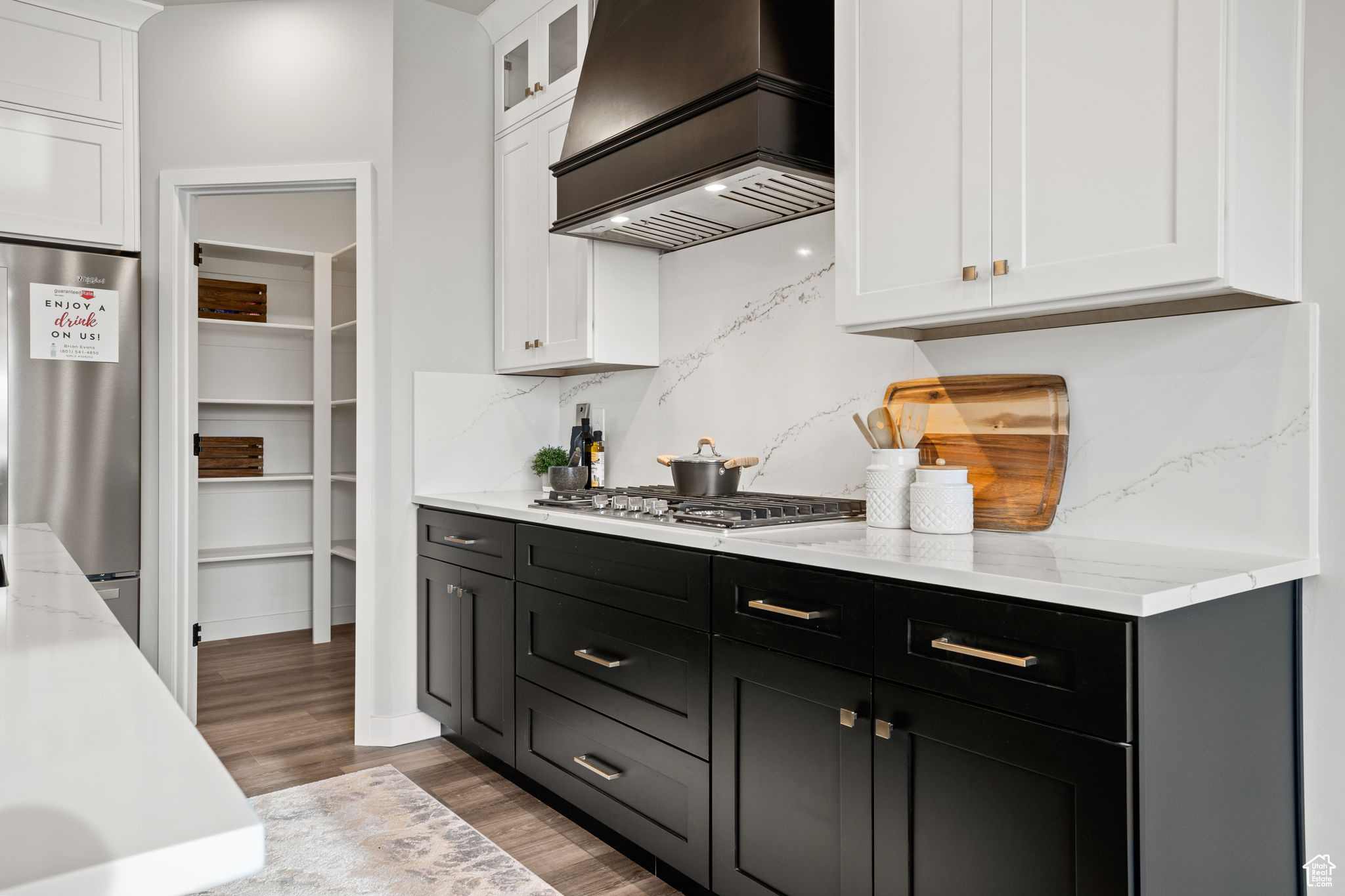 NORTH LAKE MEADOWS - Residential